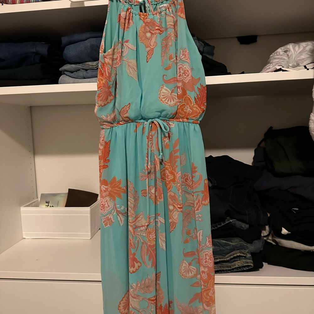 Maxi dress